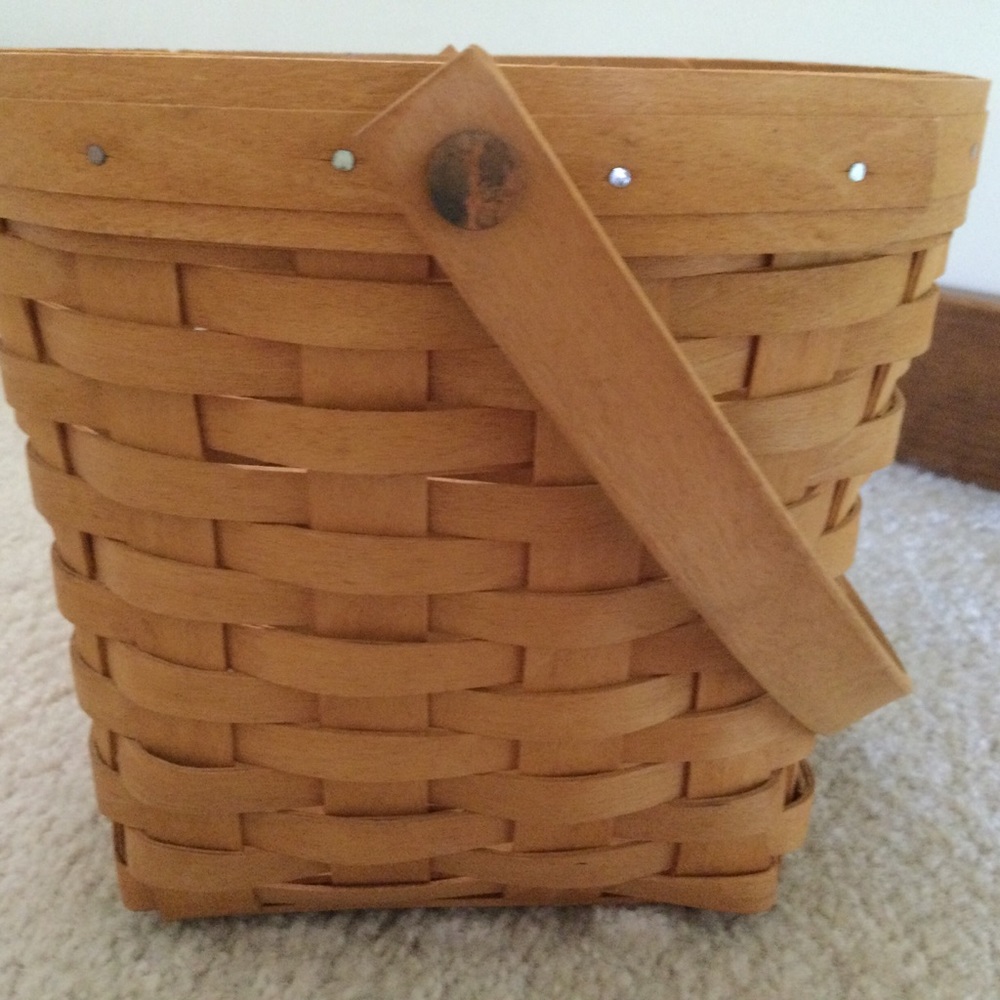 💝VINTAGE💯❤️LONGABERGER BASKET, LINED & HANDLE🎉🎉🎉GARDEN SPLENDOR LINING🎉 - Picture 2 of 12